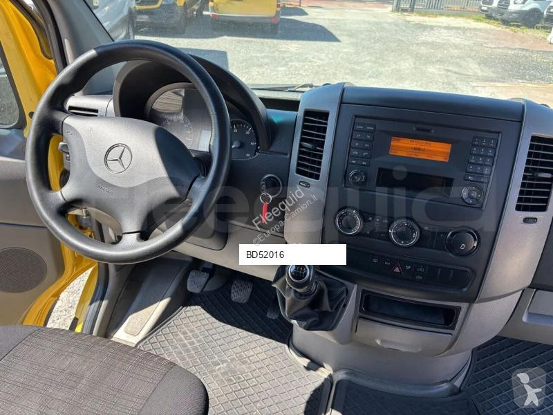 Véhicule utilitaire Mercedes
