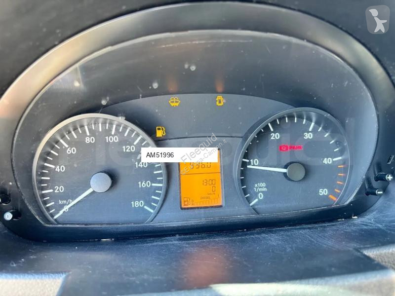 Véhicule utilitaire Mercedes