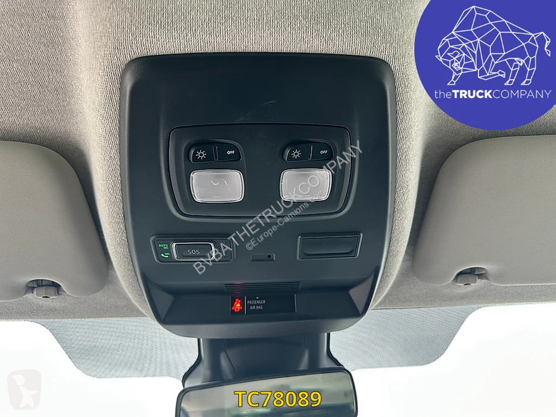 Užitkové vozidlo Nissan 2.0 DCI - MINIBUS - 9...