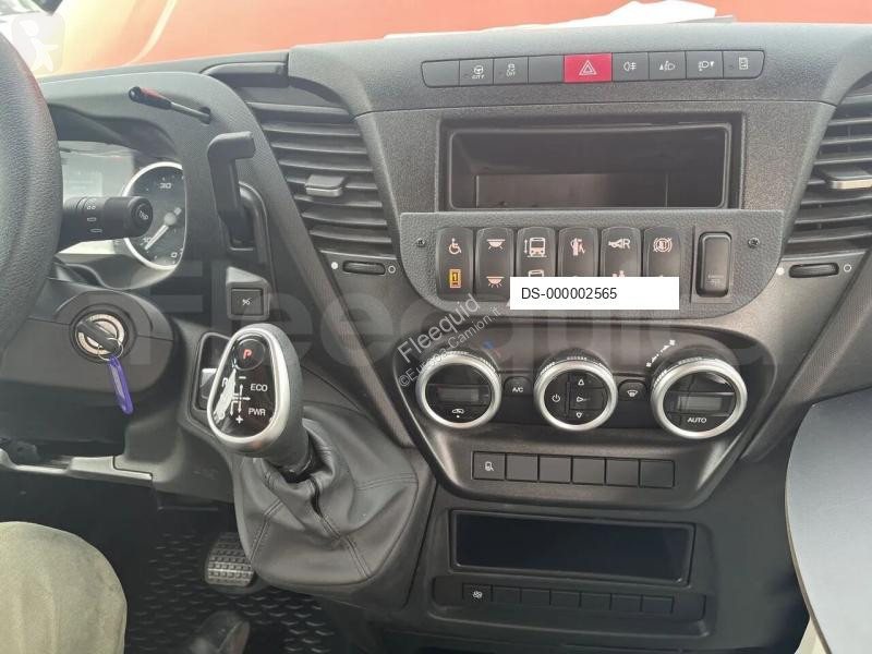 Véhicule utilitaire Iveco