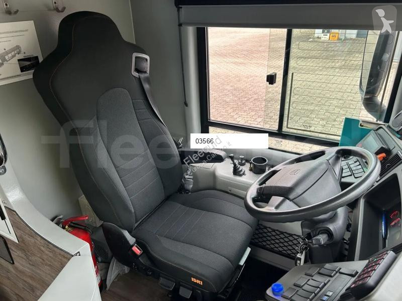Volvo Unvi bus