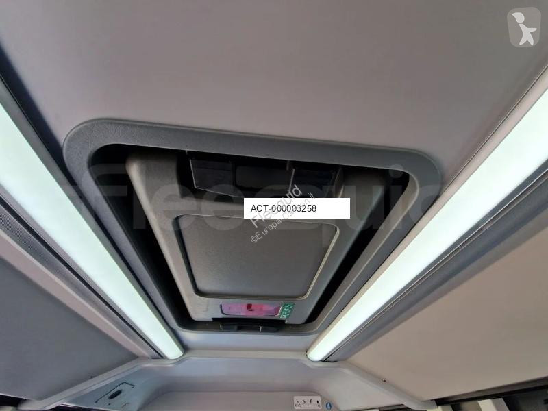 باص Iveco Indcar