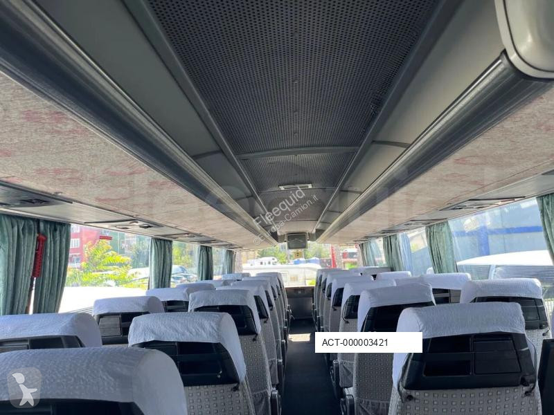 Autobus Setra S328