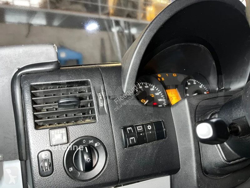 Véhicule utilitaire Mercedes