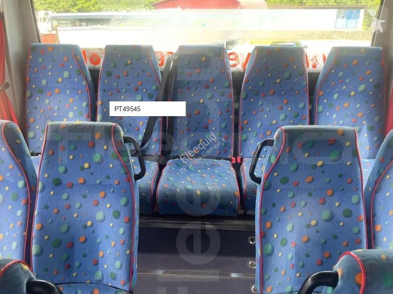 Autobús Irisbus Ares