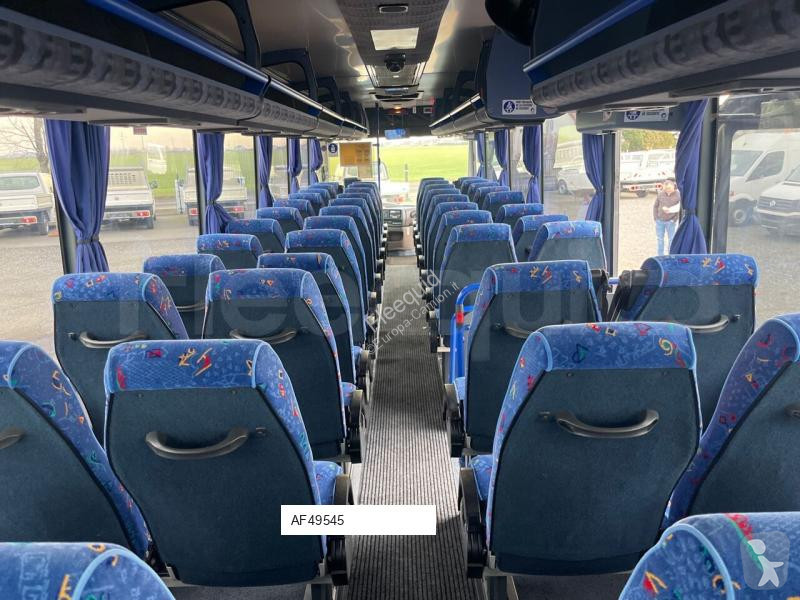 باص Irisbus