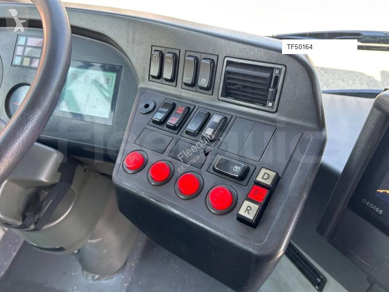 باص Mercedes G