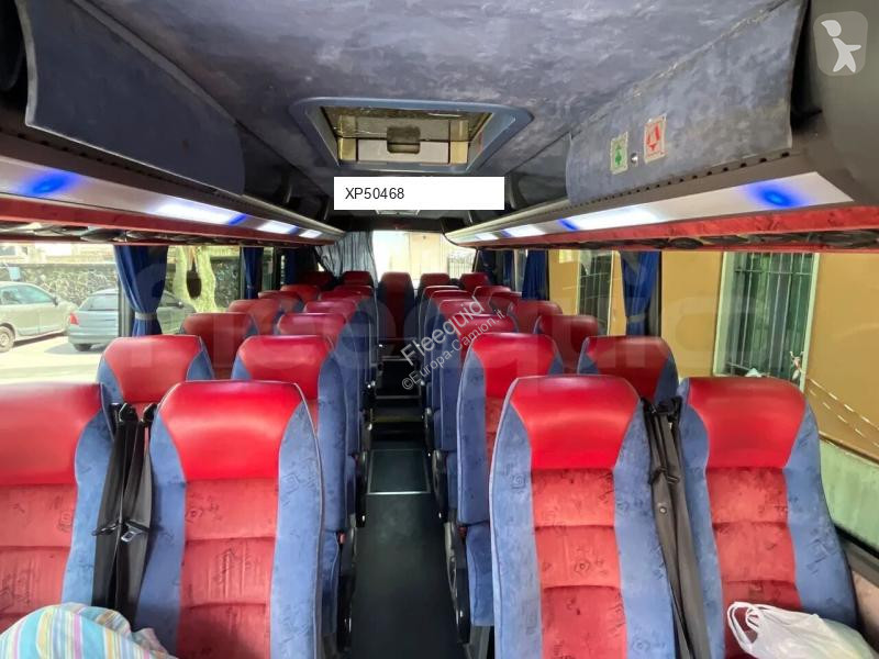 Autobús Mercedes 818