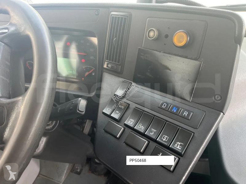 Pullman Volvo 7900