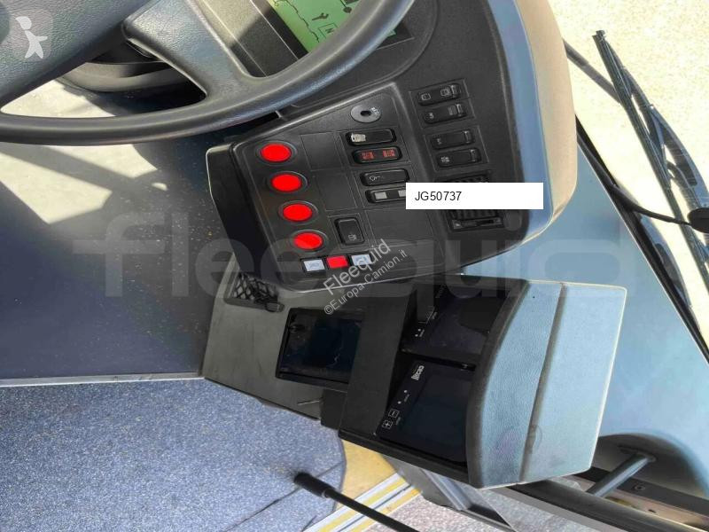 Autobuz Mercedes