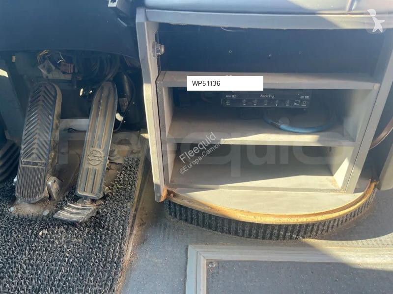 باص Iveco 389