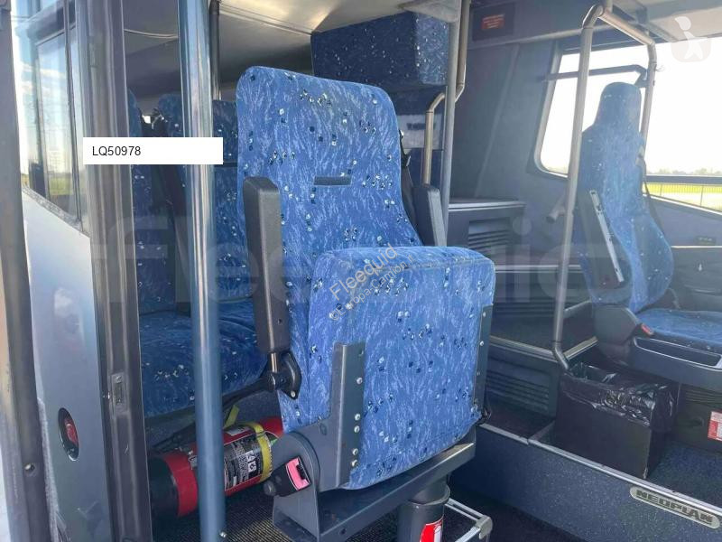 باص Neoplan Cityliner