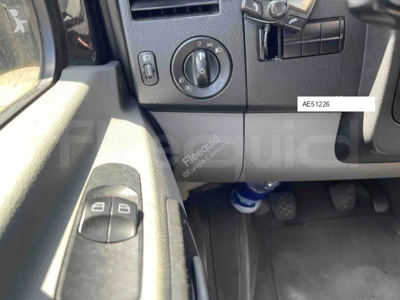 باص Mercedes