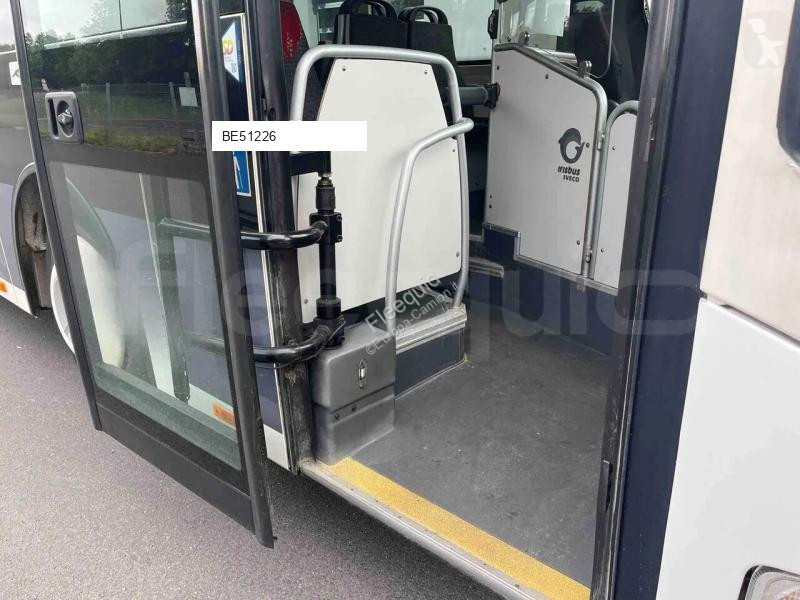 باص Iveco