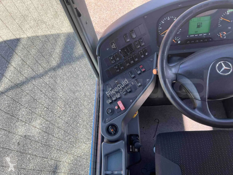 باص Mercedes