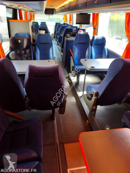 Autobussen Van Hool 916