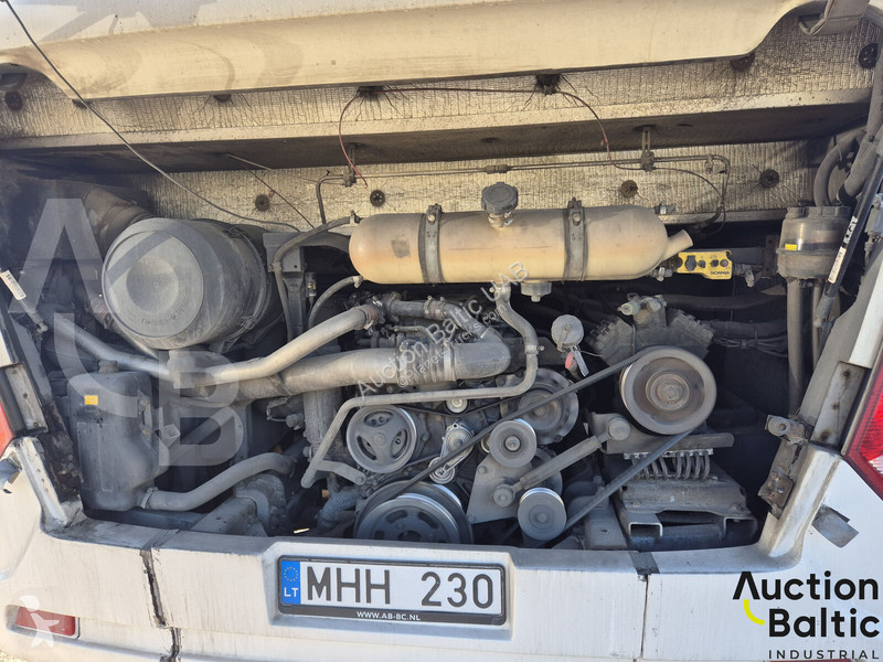Véhicule utilitaire Scania  M335