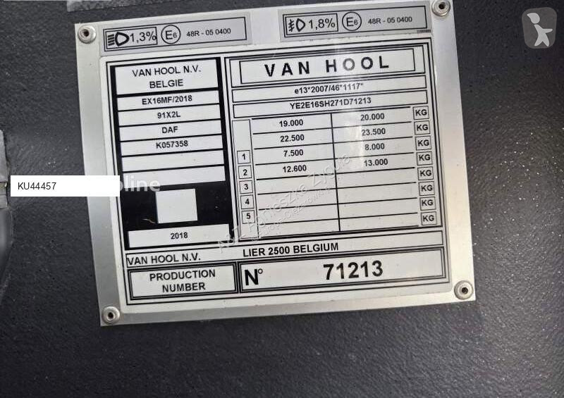 Autobussen Van Hool EX16
