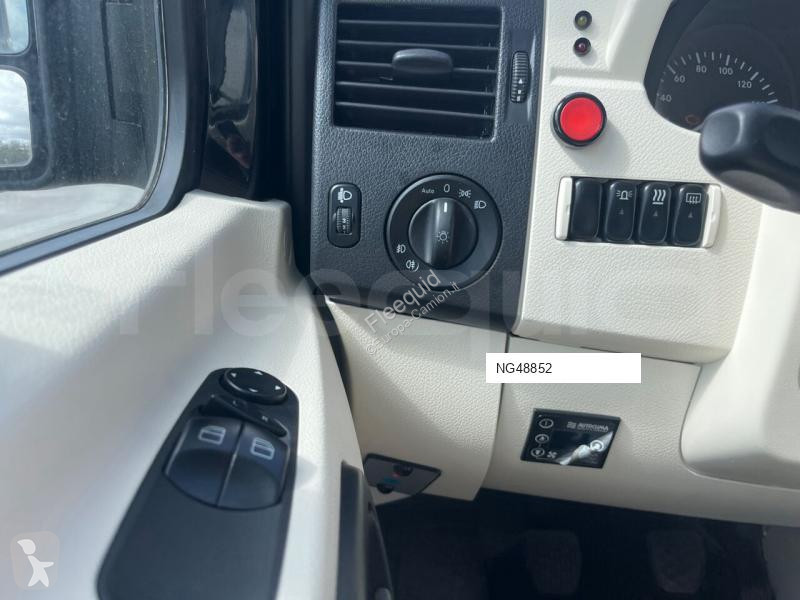 Autobús Mercedes