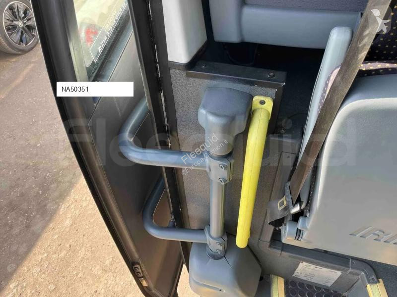 باص Irizar i4