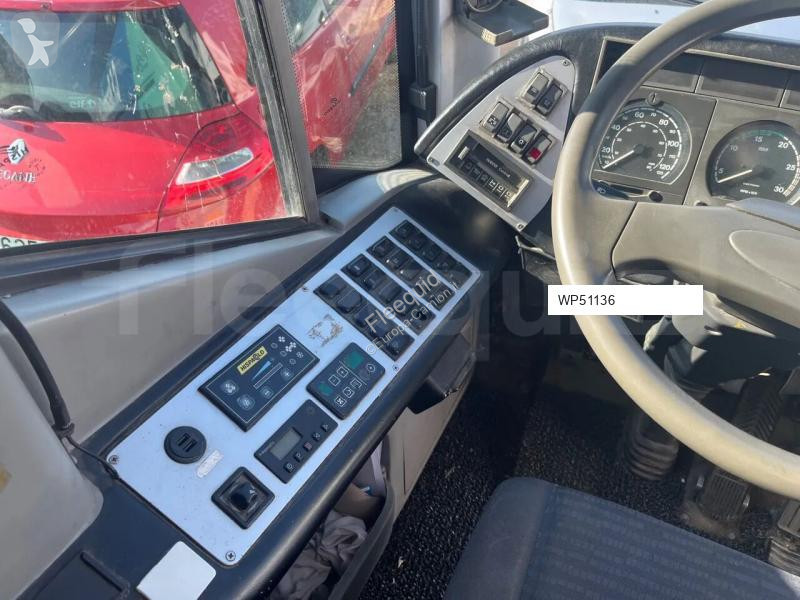 باص Iveco 389