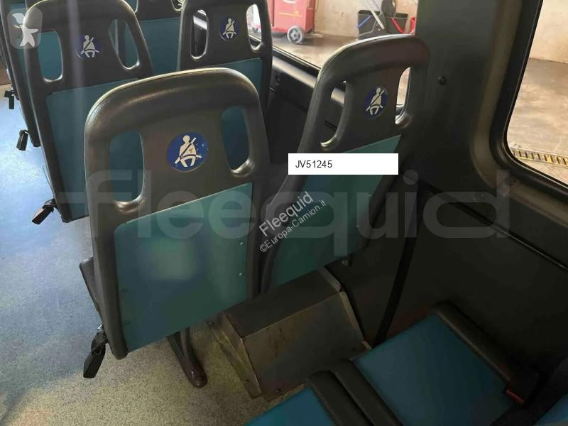 باص Iveco