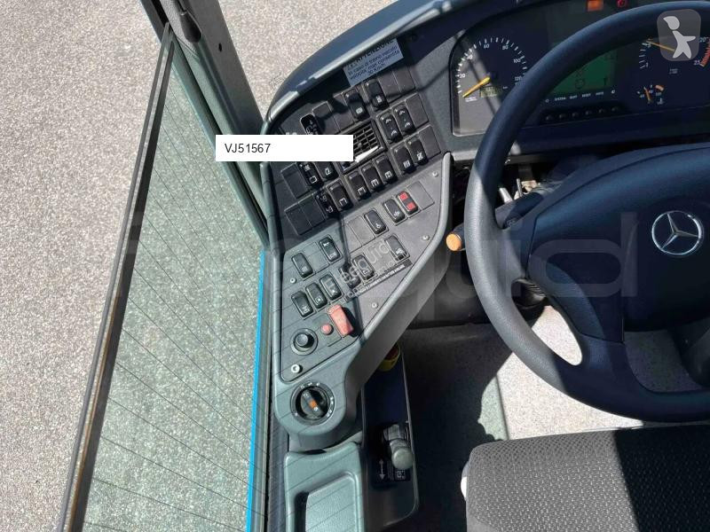 باص Mercedes