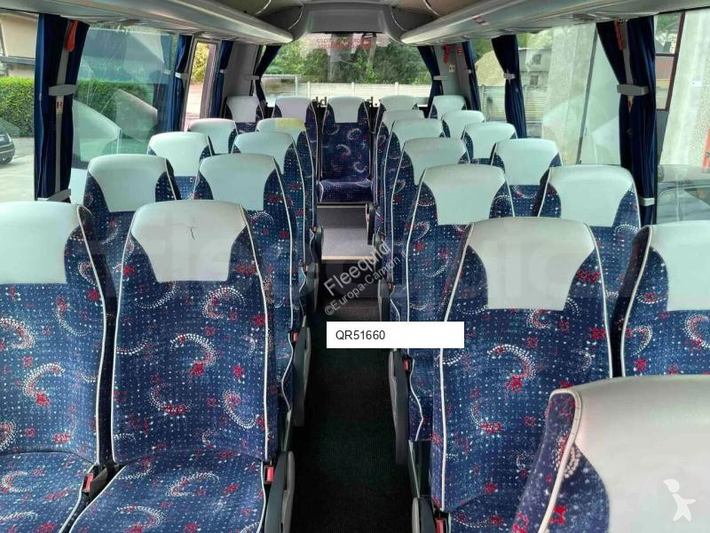 باص Iveco Unvi Compa