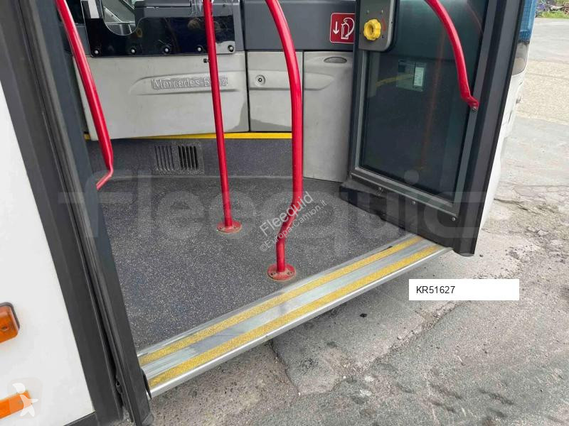 باص Mercedes