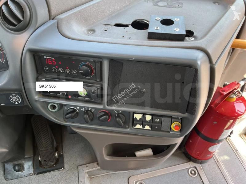 باص Iveco