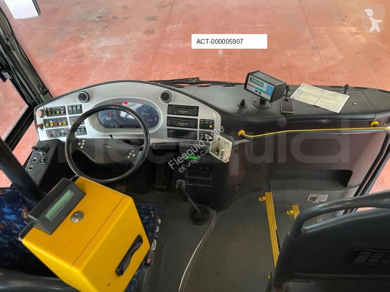 Autobussen Temsa Safari