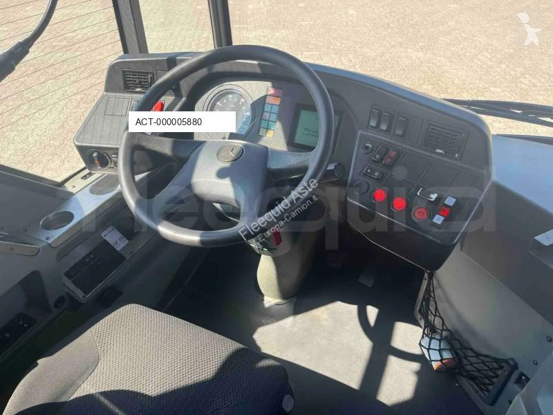 Autobussen Mercedes G