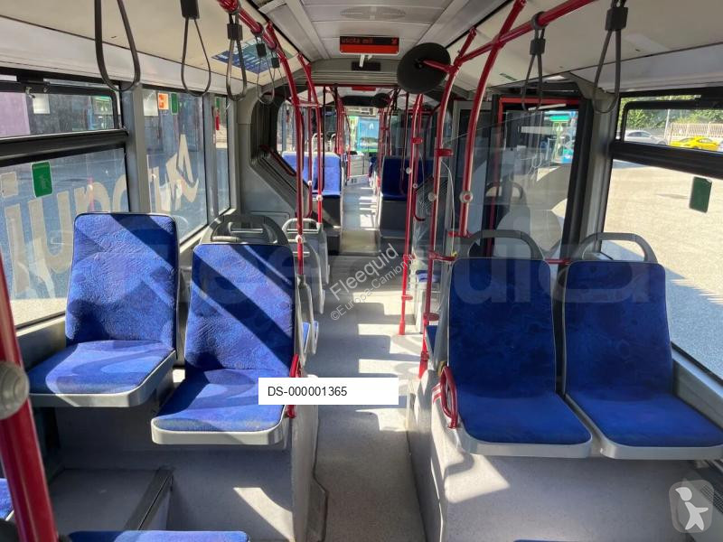 Mercedes G bus