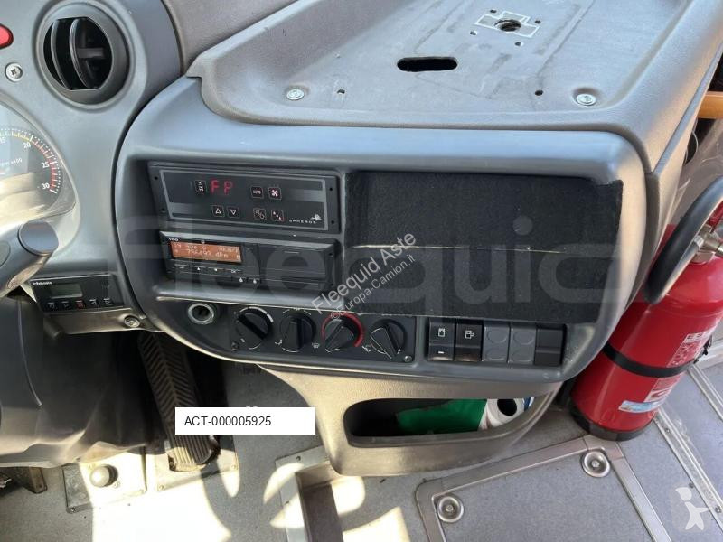 Autobuz Iveco