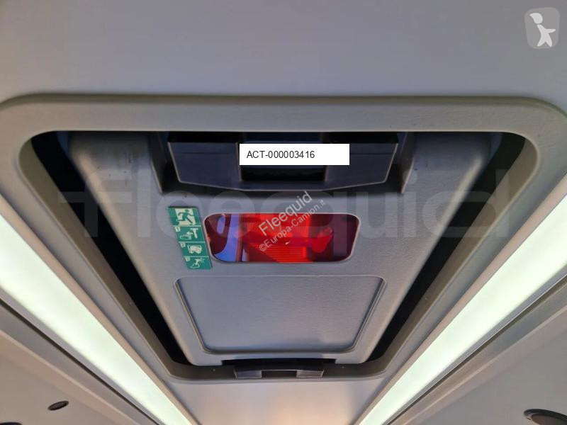 Autobussen Iveco Indcar