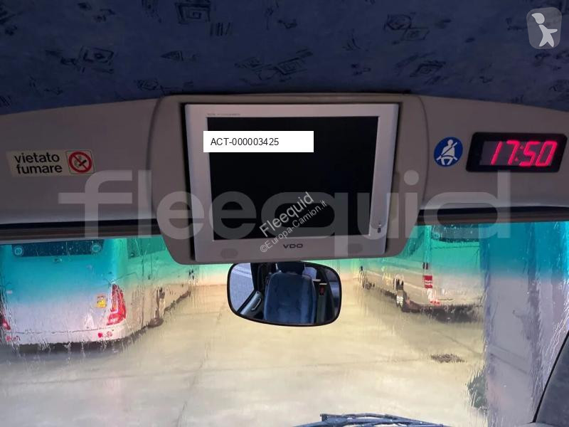 Autobuz Mercedes MB 818 S