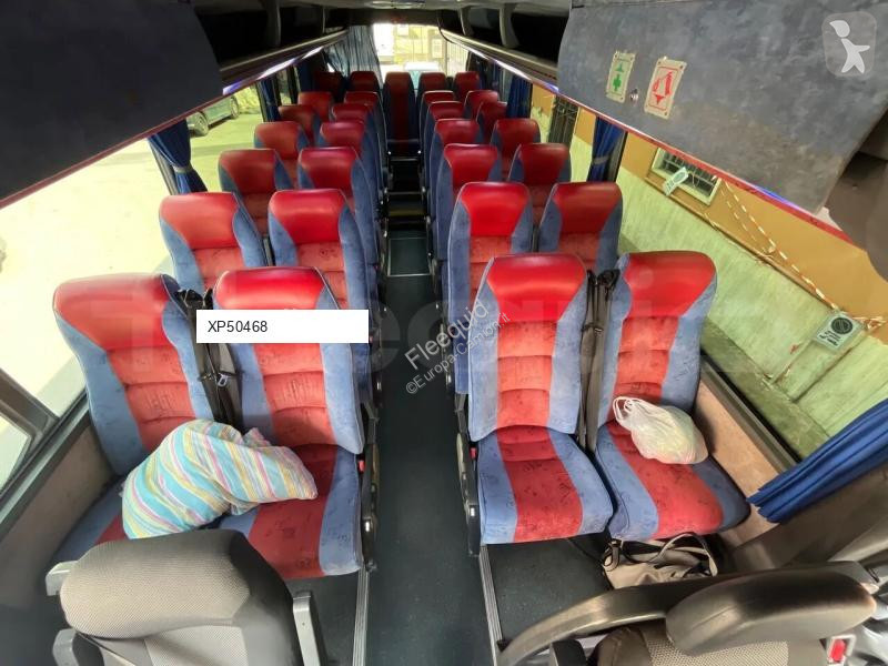Autobús Mercedes 818