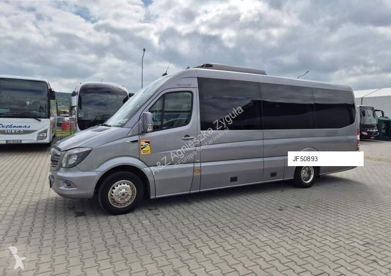 باص Mercedes SPRINTER 519