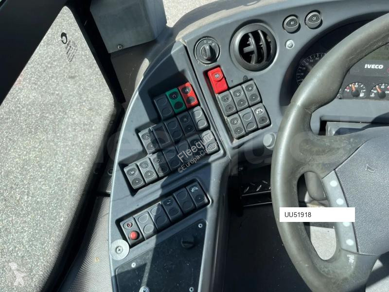 باص Iveco