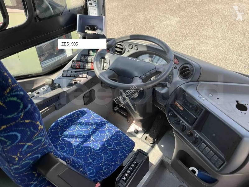 باص Iveco