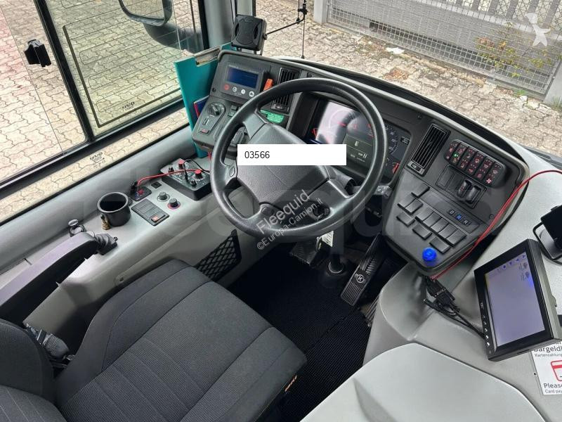 Volvo Unvi bus