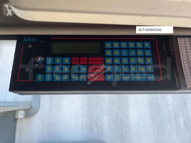 Bus Isuzu Novo