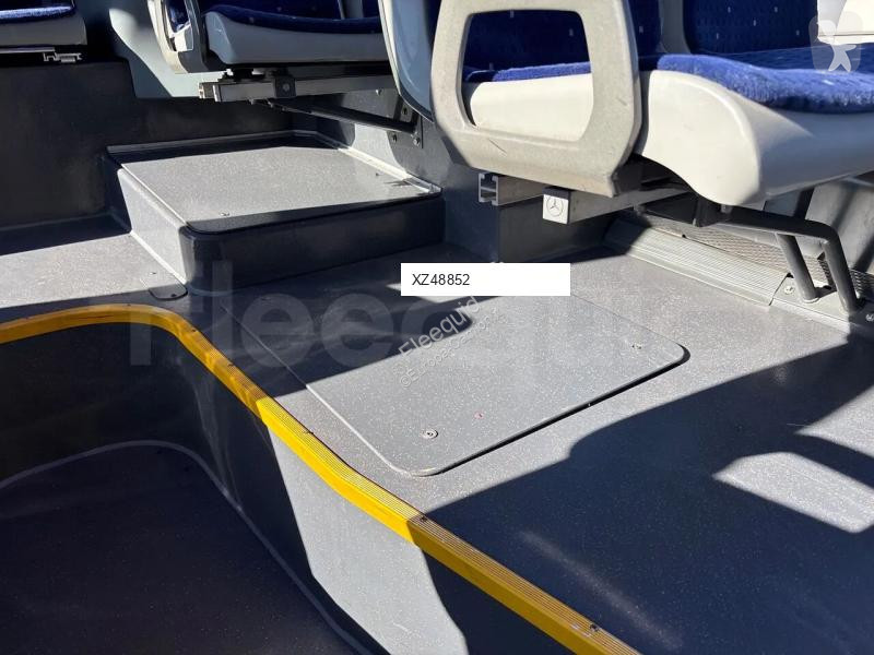 باص Mercedes