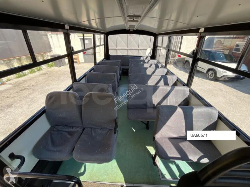 باص Iveco Cacciamali