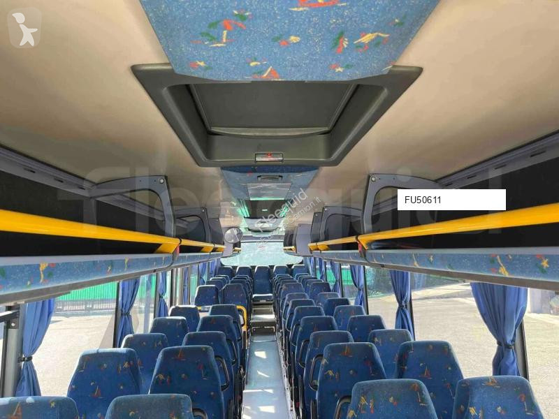باص Irisbus