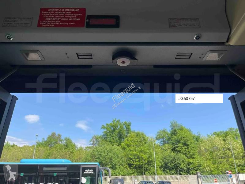 Autobuz Mercedes