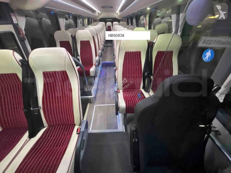 باص Iveco Ferqui