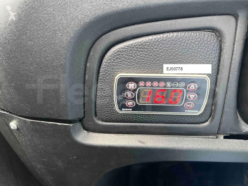 باص Iveco Ferqui