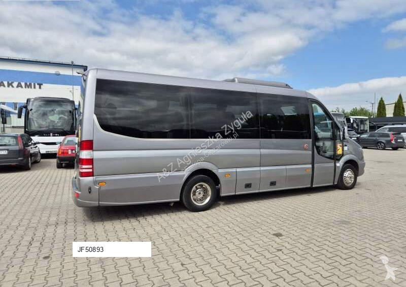 باص Mercedes SPRINTER 519