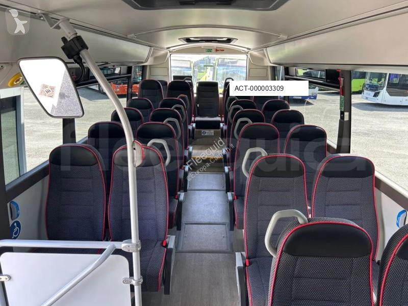 Autobús Volvo B8R